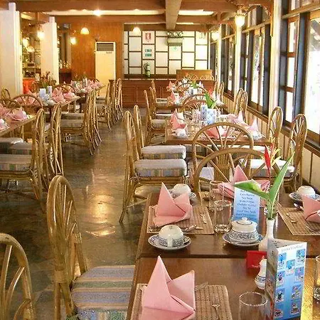 Island View Hotel